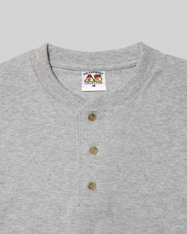Camiseta Botones - Image 2